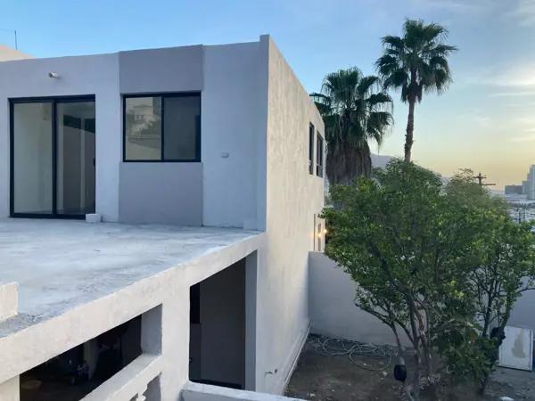 CASA PEDREGAL DE LA HUASTECA SANTA CATARINA RENTA