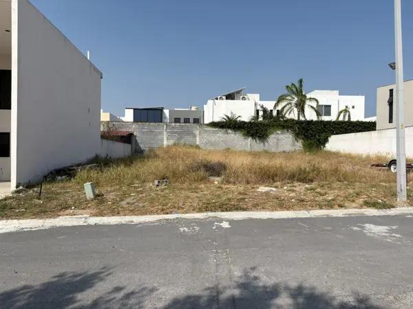TERRENO LAS CRUCES GOLF APODACA VENTA