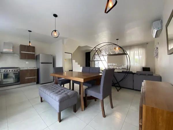 CASA RECOVA MODERNO APODACA 2 RENTA