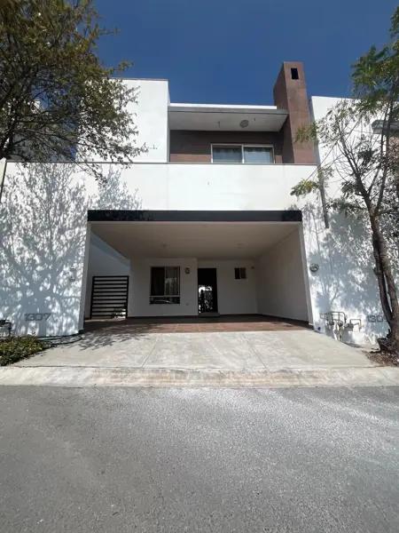 CASA CUMBRES SAN PATRICIO GARCIA RENTA