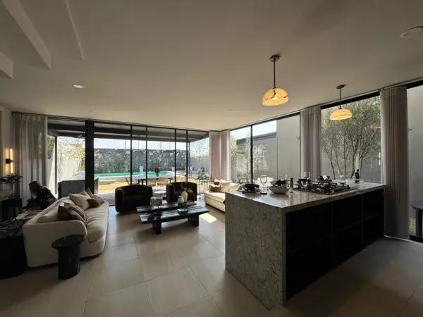 CASA LA CAMPIÑA DEL BOSQUE LEON NORTE VENTA