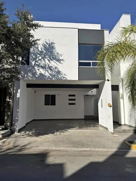 CASA CERRADAS VALLE ALTO CARRETENA NACIONAL MONTERREY VENTA