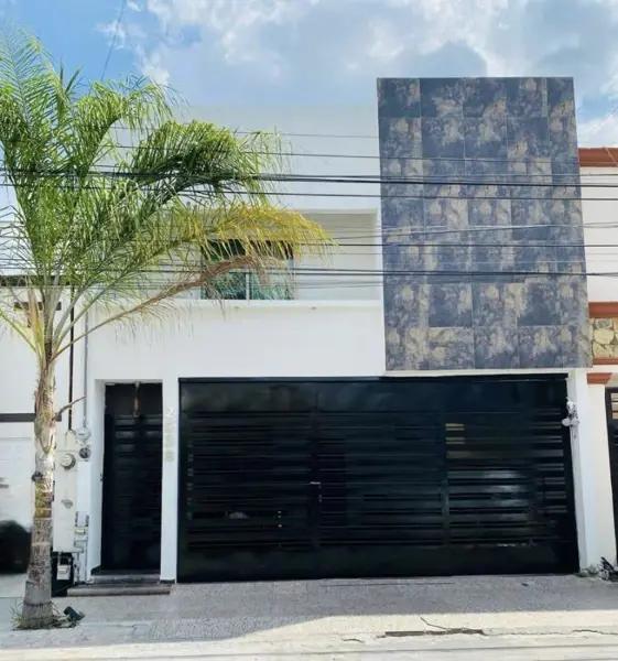 CASA MIRADOR DE LA SILLA GUADALUPE VENTA