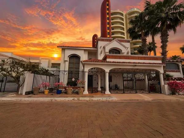 Casa en venta en San Carlos Plaza, Guaymas, Sonora