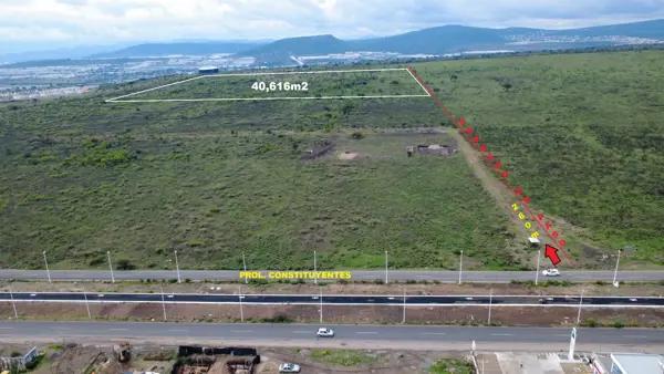 TERRENO EN VENTA EN EL MARQUES, A METROS DE PROL. CONSTITUYENTES,