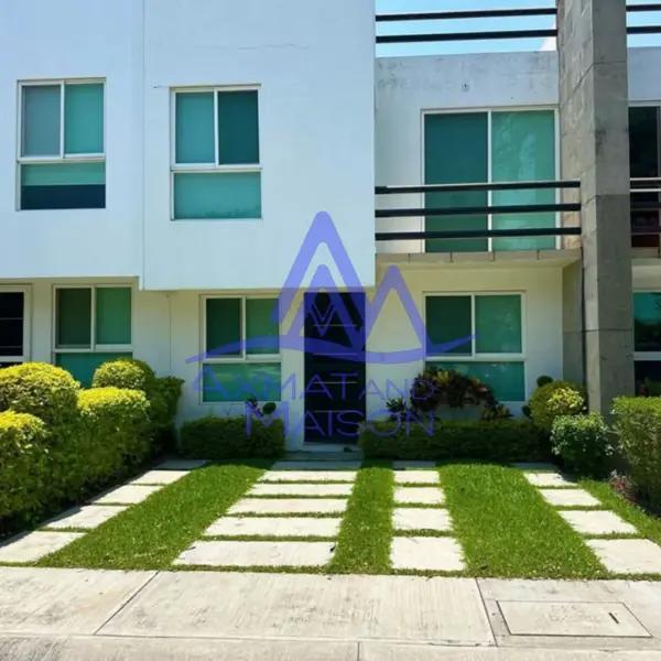 Casa en venta en Tabachines, Yautepec, Morelos Casa en venta en Tabachines, Yautepec, Morelos