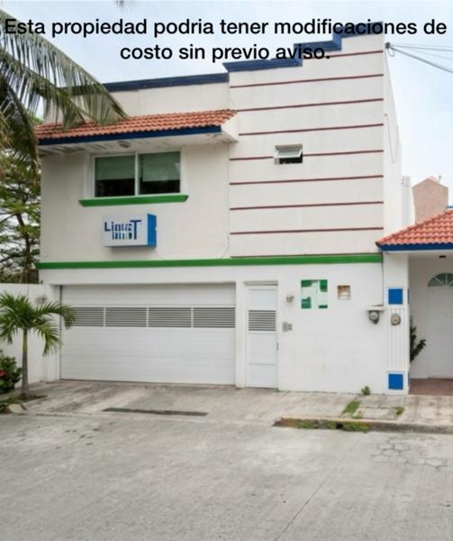 Casa en Camino Real, Boca del Río, Veracruz - Amplia y Accesible