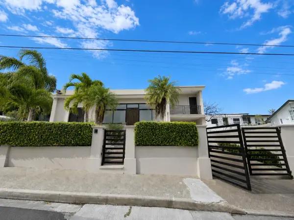 CASA DE LUJO EN VENTA
