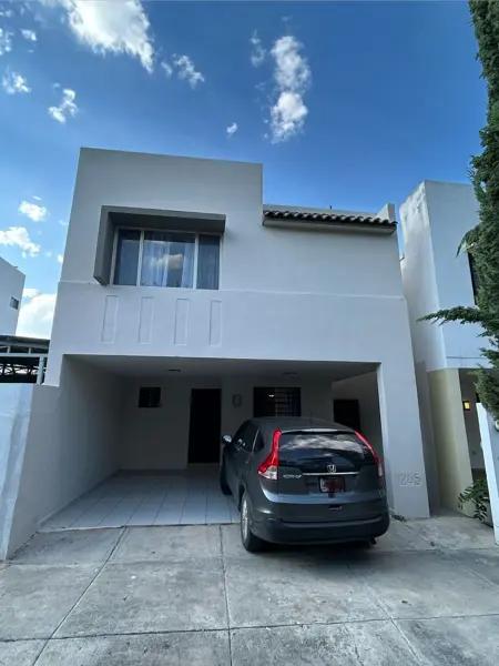 Casa en Renta en Cumbres San Agustin Casa en Renta en Cumbres San Agustin
