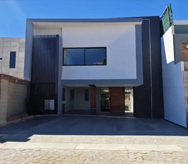Venta de Casa en Lomas de Angelópolis Parque Santiago