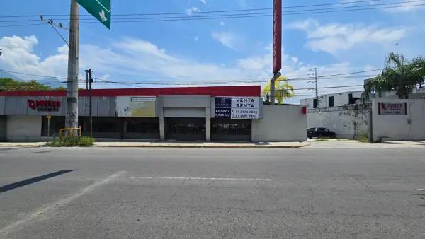 Bodega con frente comercial sobre Ave. Colon, Centro de Monterrey