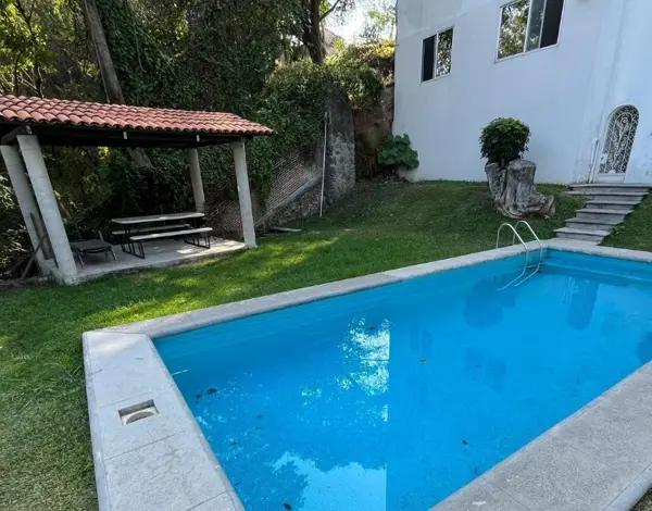 Gran departamento a la venta a 4 minutos del centro de Cuernavaca.
