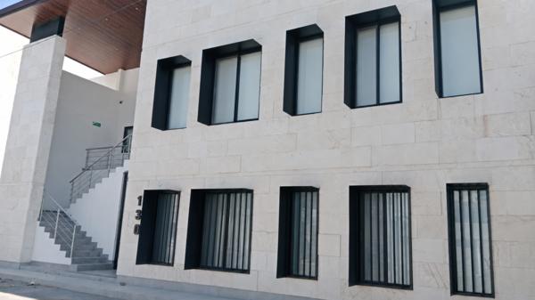 Renta de Oficina  Comercial en planta baja en Feliciano Cobian, Torreón Centro