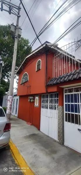 Casa en Venta en Potrero de San Bernardino con 6 Departamentos y Excelente Potencial de Inversión Casa en Venta en Potrero de San Bernardino con 6 Departamentos y Excelente Potencial de Inversión