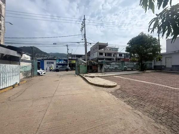 TERRENO 2,982 M2 SOBRE AVENIDA PRINCIPAL ACAPULCO