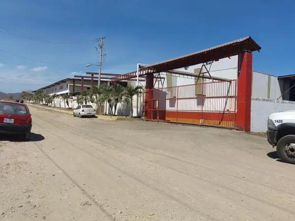 Bodega Industrial en Venta en Zona Industrial de Mazatlán