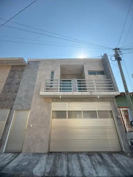 Casa en renta sin amueblar