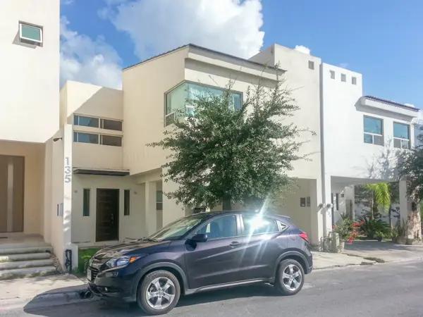 Casa en Venta en Rincón de las Huertas Casa en Venta en Rincón de las Huertas