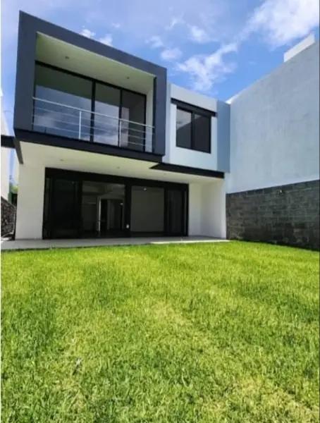 Casa en venta en zona norte. Casa en venta en zona norte.