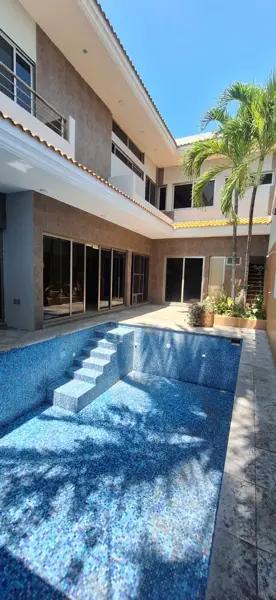 Casa en venta en las palmas medellin