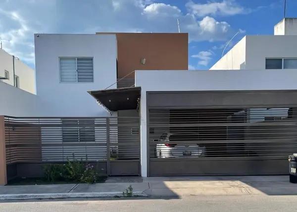 VENTA DE CASA DE 4 RECÁMARA EQUIPADA, UBICADA EN SAN ANTONIO HOOL MÉRIDA, YUCATÁN VENTA DE CASA DE 4 RECÁMARA EQUIPADA, UBICADA EN SAN ANTONIO HOOL MÉRIDA, YUCATÁN