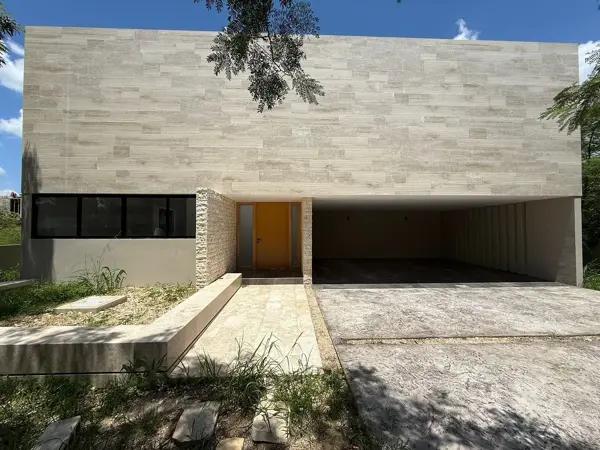 Casa en Venta en Merida, Yucatán en Yucatán Country Club, Amwa