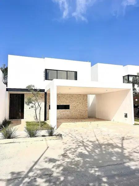 Casa en Venta en Mérida, Yucatán, Privada Amidanah, Temozón Norte