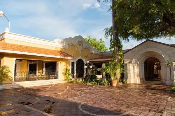Casa en Venta en Mérida, Yucatán, en Col. Itzimná Casa en Venta en Mérida, Yucatán, en Col. Itzimná