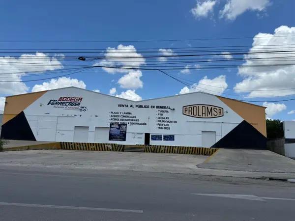 Bodega en Renta en Mérida, Yucatán, Sobre Periférico Poniente Bodega en Renta en Mérida, Yucatán, Sobre Periférico Poniente