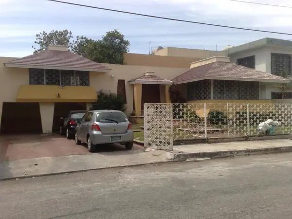 Terreno/Casa en Venta para remodelar en Campestre