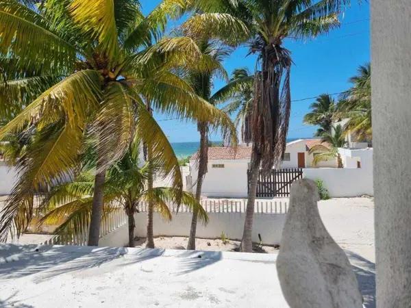 CASA EN VENTA DE OPORTUNIDAD EN TELCHAC CASA EN VENTA DE OPORTUNIDAD EN TELCHAC