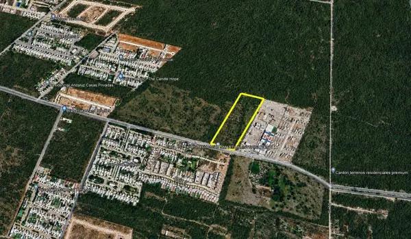Terreno en Venta en Cholul Sobre Avenida Terreno en Venta en Cholul Sobre Avenida