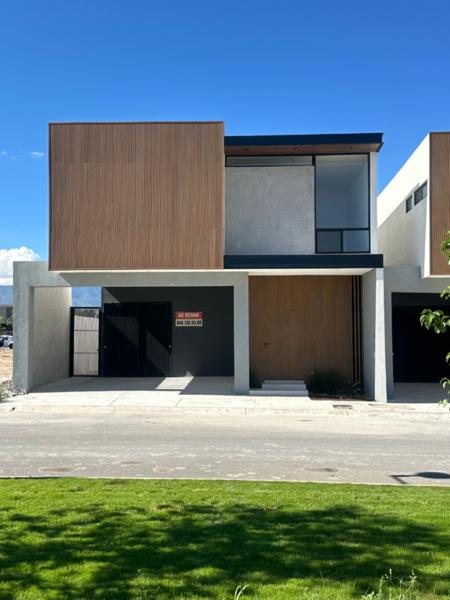 Preventa de casa con cuarto flex en primer piso y frente area verde en SETERRA