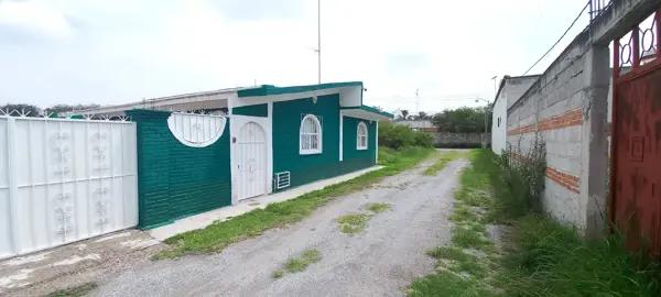Casa en Venta con Jardín y Paneles Solares en Ezequiel Montes, Querétaro
