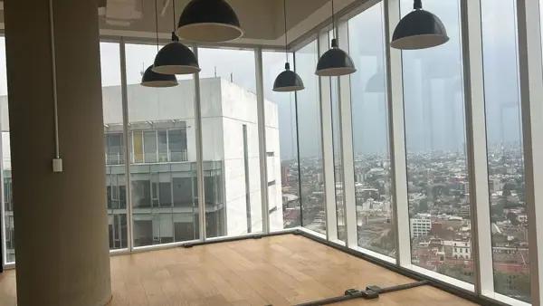 OFICINA AAA ACONDICIONADA EN REFORMA