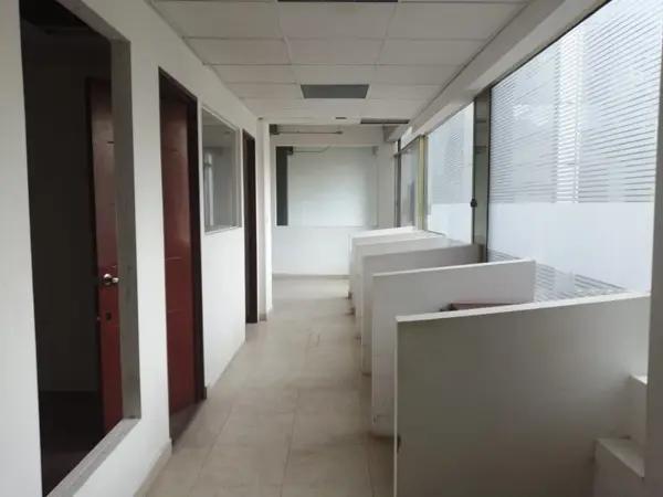 OFICINA CON TERRAZA ACONDICIONADA EN INSURGENTES SUR EN RENTA OFICINA CON TERRAZA ACONDICIONADA EN INSURGENTES SUR EN RENTA