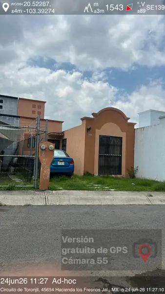 Casa en venta en Los Fresnos, Tlajomulco de Zúñiga, Jalisco