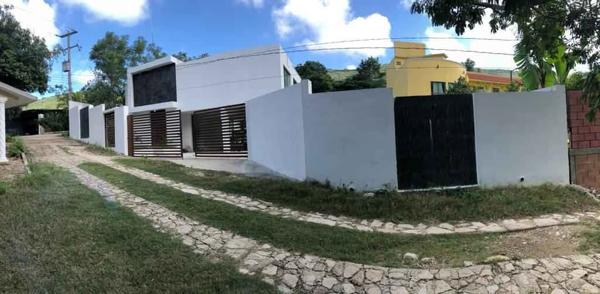 CASA EN VENTA, TIPO VILLA, BERRIOZABAL, CHIAPAS
