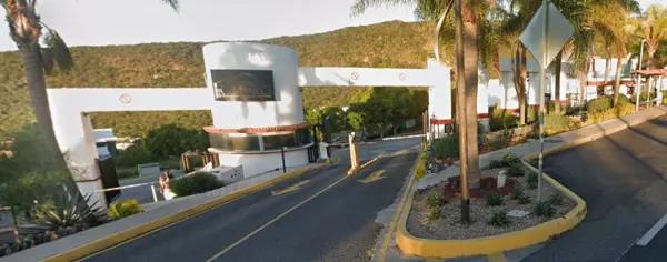 TERRENO CUMBRES DEL CIMATARIO