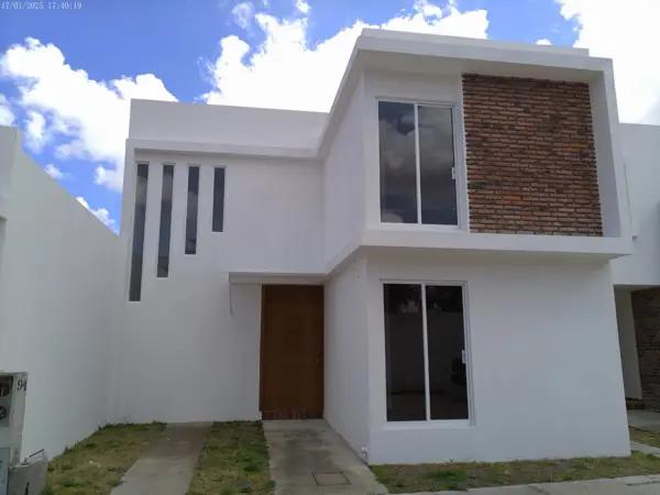 CASA EN VENTA EN SAN JUAN DEL RIO, QUERETARO CASA EN VENTA EN SAN JUAN DEL RIO, QUERETARO