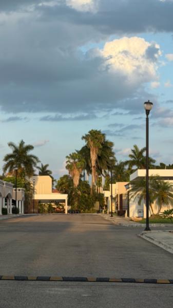 Casa en venta en Mérida en el norte y en privada- Casa TRIBECA
