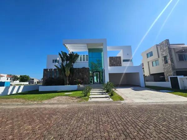 Casa en venta en Lagunas de Miralta, Altamira, Tamaulipas