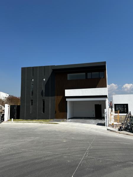 CASA EN VENTA EN ZANDA RESIDENCIAL CASA EN VENTA EN ZANDA RESIDENCIAL