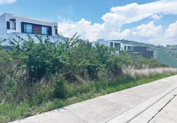 TERRENO EN VENTA EN ALAMOS TRES MARIAS, MORELIA