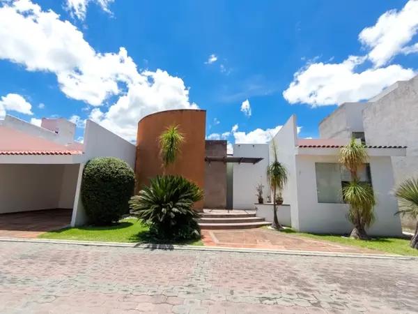 CASA DE UN NIVEL EN VENTA EN FRACCIONAMIENTO SANTA FE, SANTIAGO MOMOXPAN
