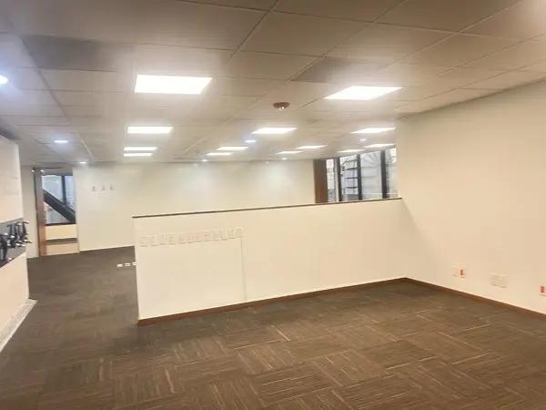 SE RENTA OFICINA CON EN INSURGENTES SUR