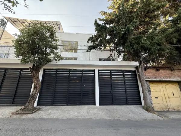 ¡Entrega Inmediata! Casa en Venta en Tepepan, Cerca del Club Alemán. Casa Nueva.