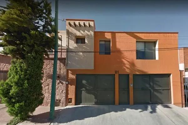 Venta de Casa en Lomas Cuarta Sección, San Luis Potosí