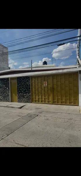 CASA DE UNA PLANTA EN VENTA EN ZONA NORTE
