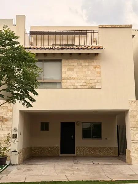CASA EN RENTA EN EL MAYORAZGO RESIDENCIAL